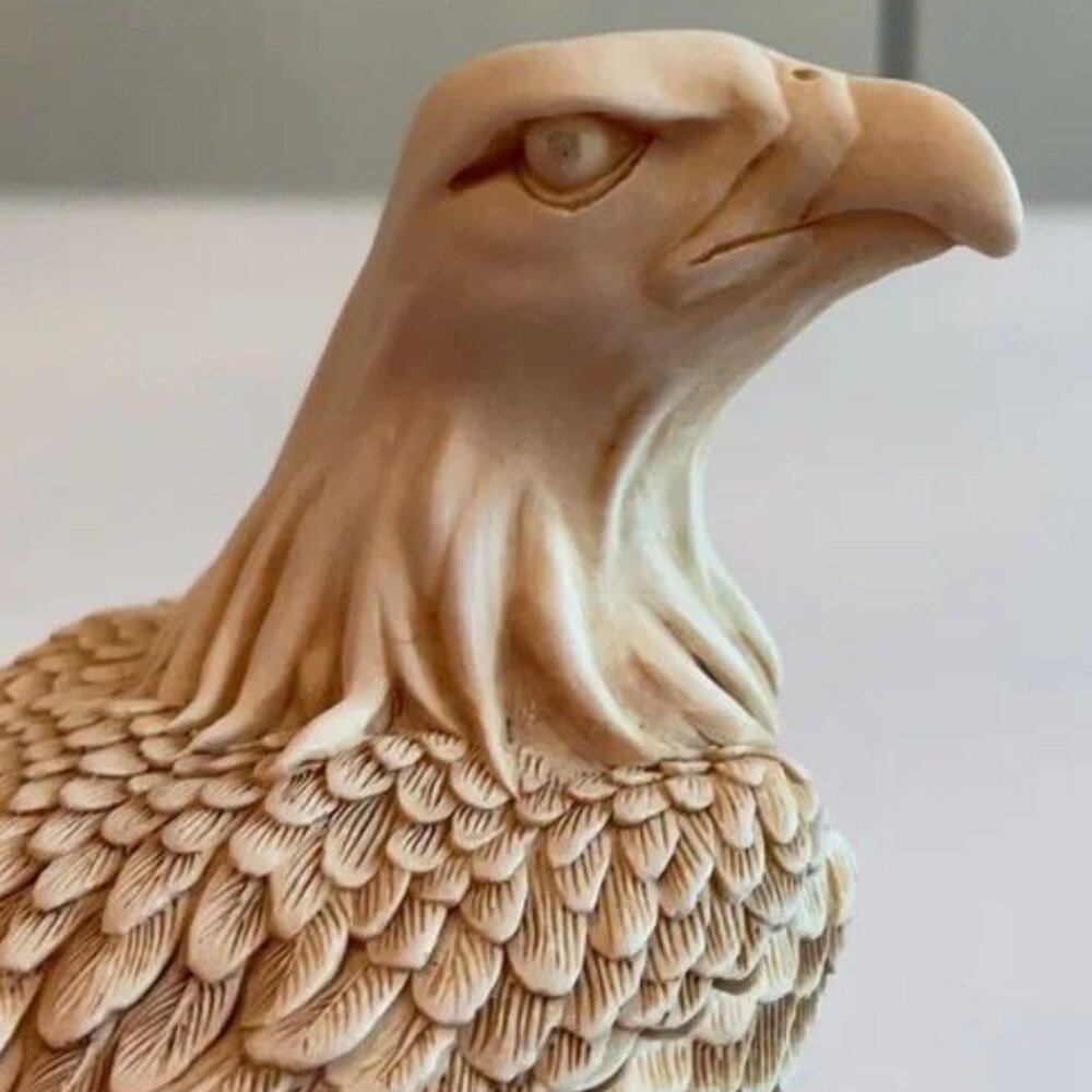 Harmony Kingdom ~ Liberty & Justice Bald Eagle Treasure Jest - Picture 10 of 10